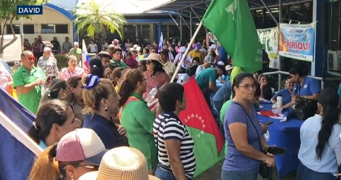 Docentes protestan en Chiriquí