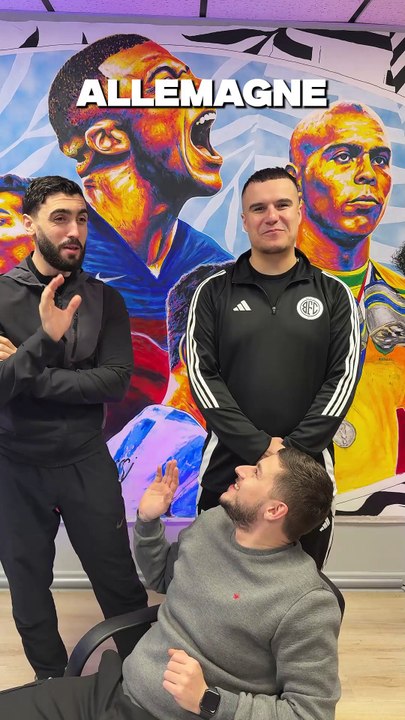 TROUVEZ le MÊME JOUEUR 🤣