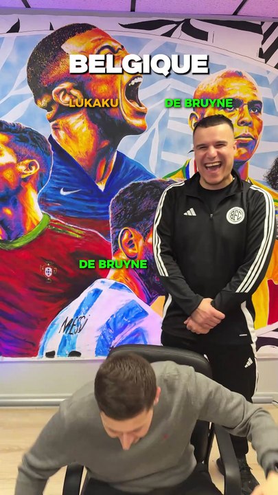 TROUVEZ LE MÊME JOUEUR ! 😂