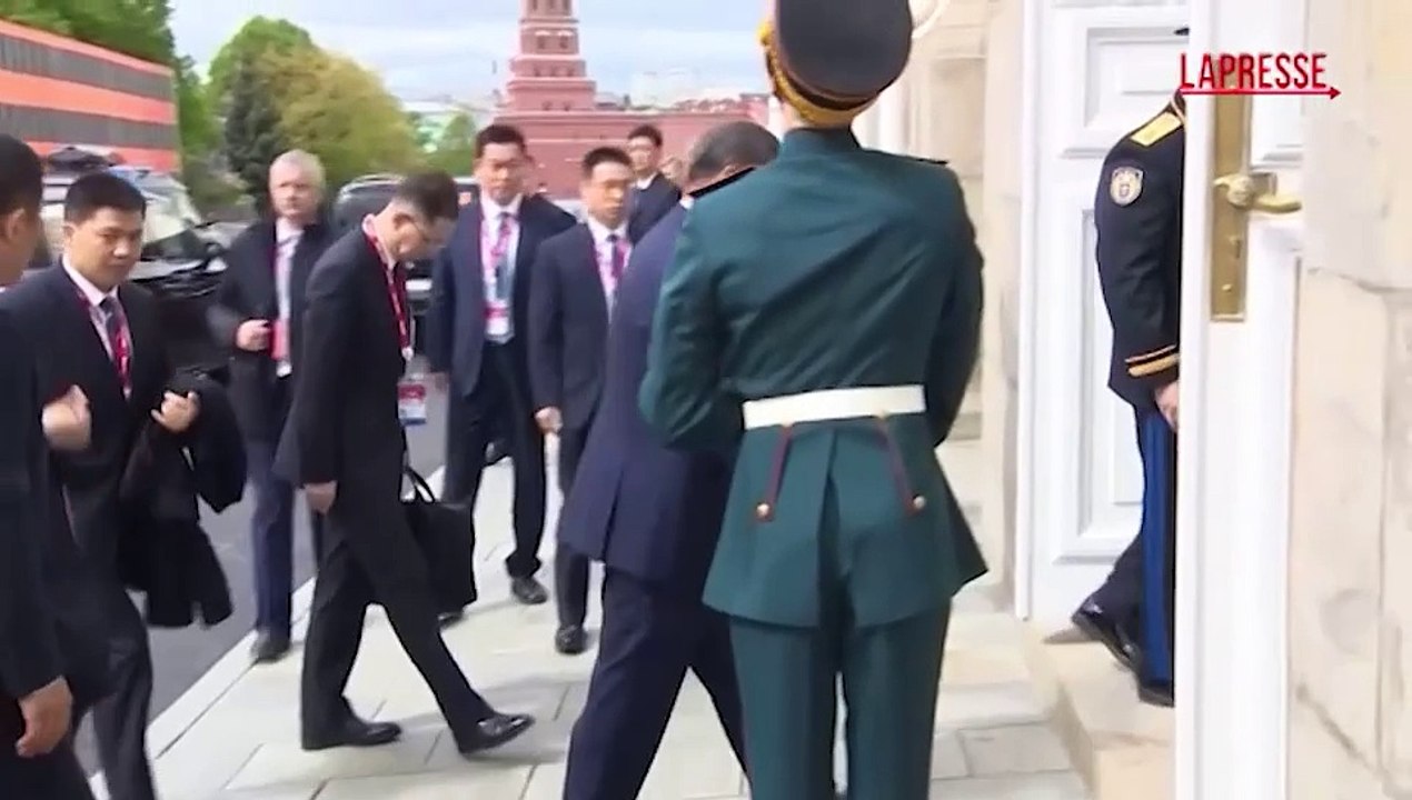 Xi accolto a Mosca da Putin