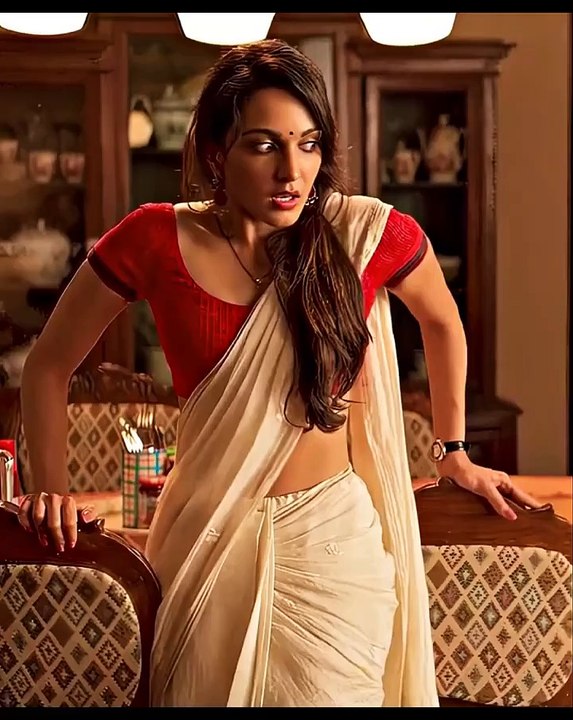 Corals  Romantic Kissing 💋 😘