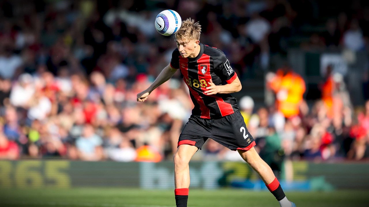 OFICIAL: HUIJSEN al REAL MADRID