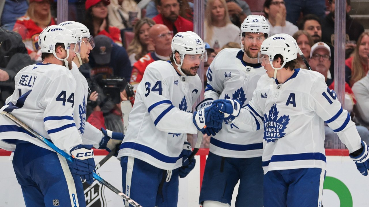 Comparing Knicks and Leafs After Recent Games - Analysis