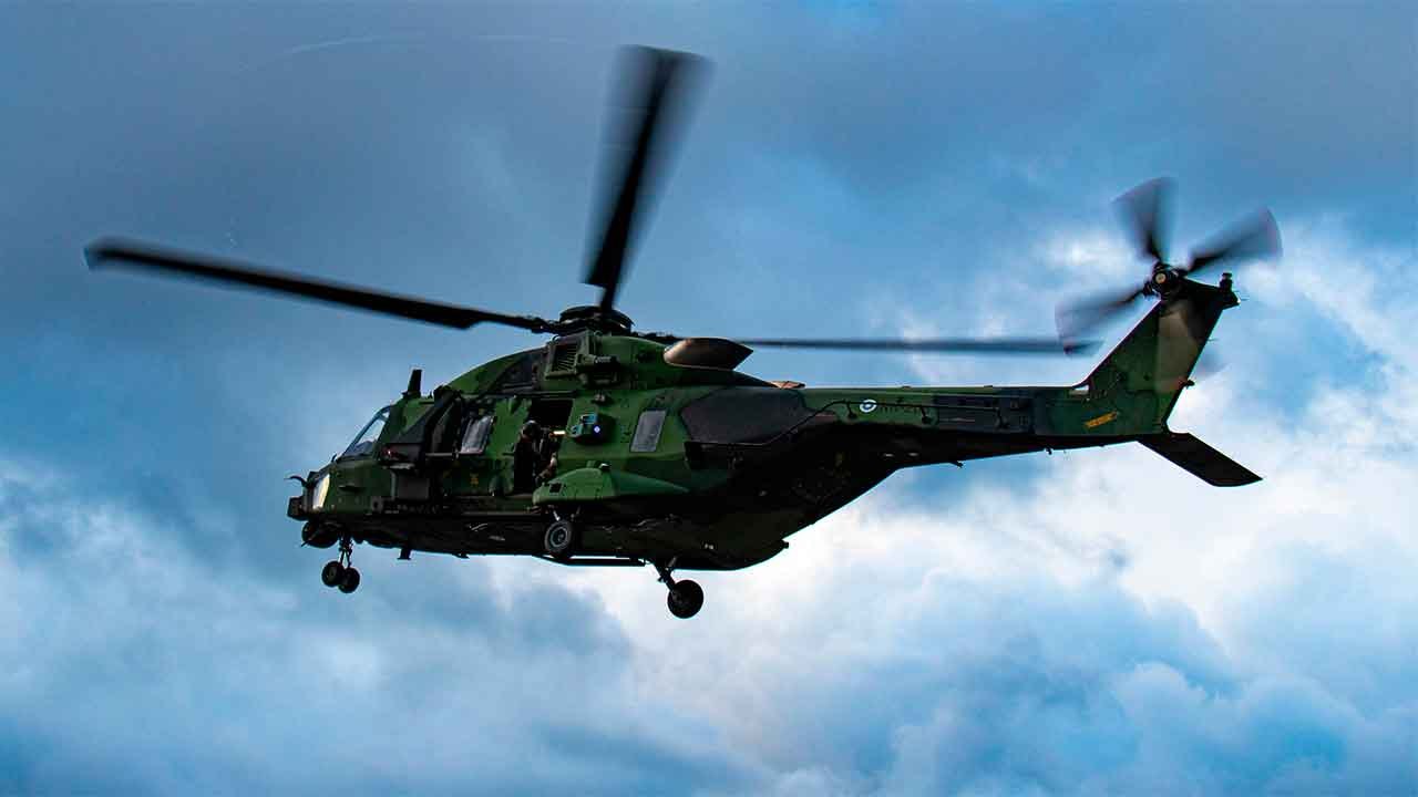 Video: Finländska NH90-helikoptrar bekämpar drönare under taktisk övning