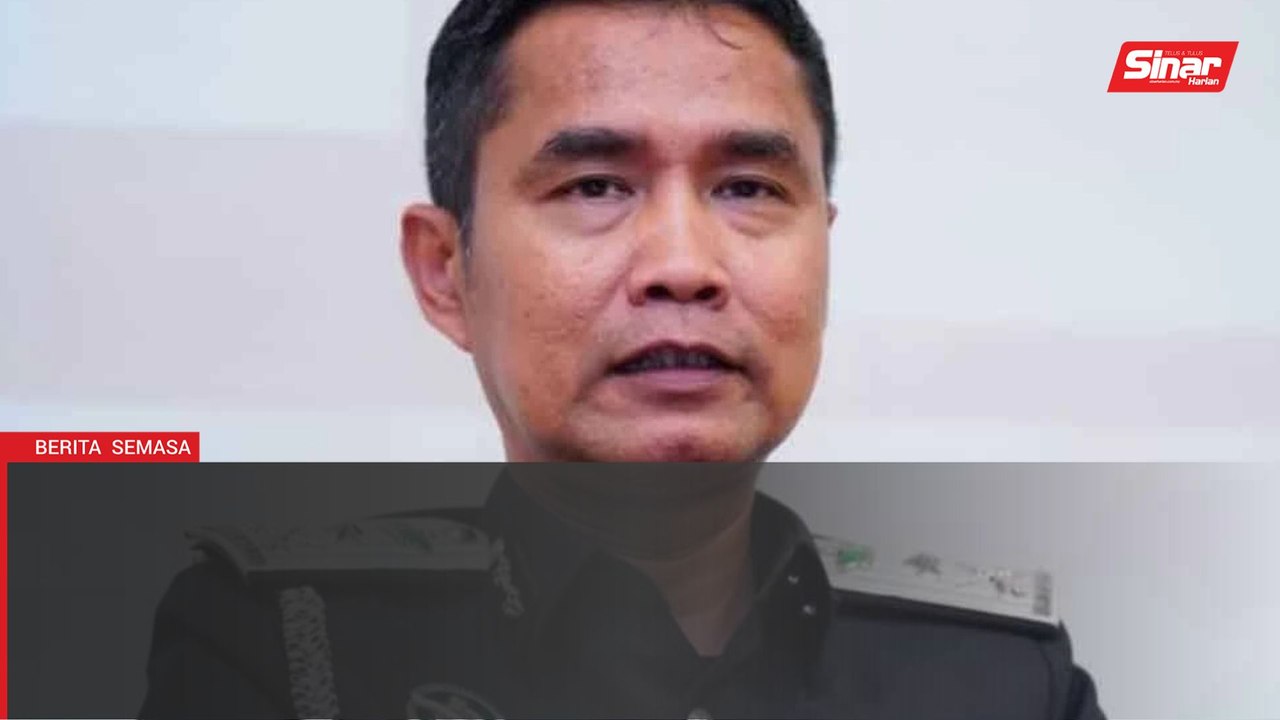 Dua beranak tawar khidmat proses dokumen palsu diberkas