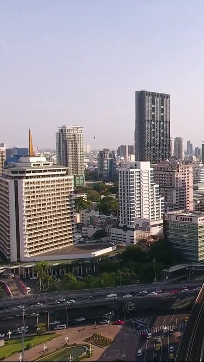 Contract to Power Couple