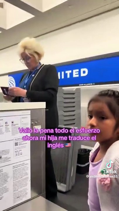 niña traductora