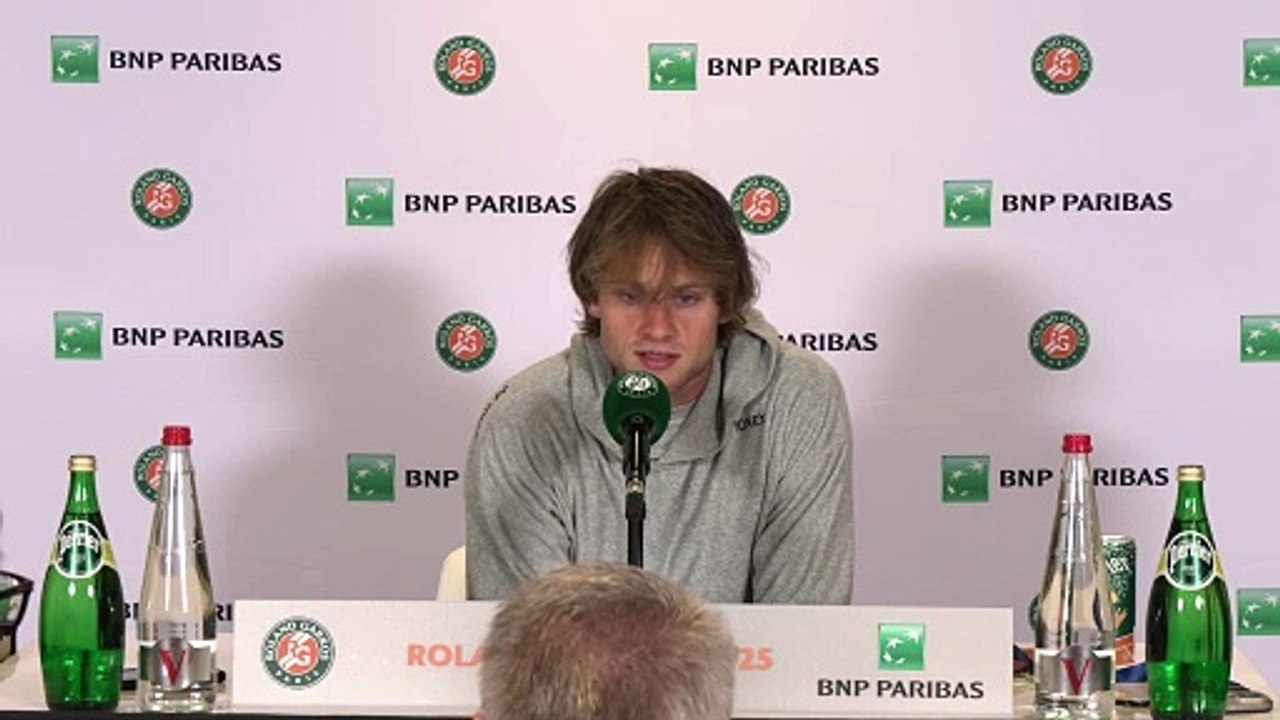 Roland-Garros 2025 - Zizou Bergs : "J'ai juste entendu que je joue dimanche soir sur le Chatrier... ce sera beau