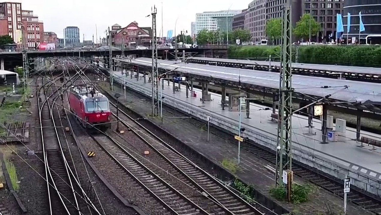 Suspect arrested after knife attack at German train station