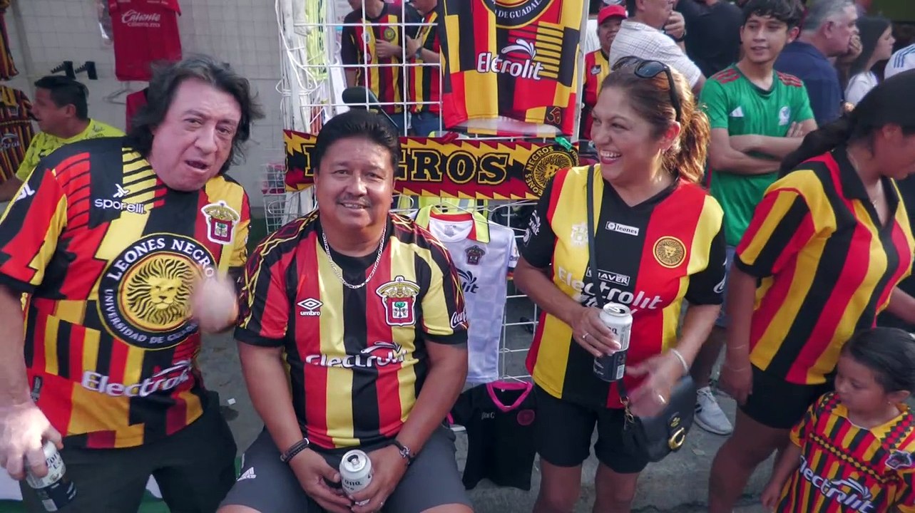 Así se vivió la victoria de los Leones Negros sobre los Jaiba Brava