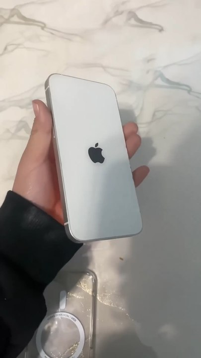 Un iPhone dépourvu de caméra ?! 📱