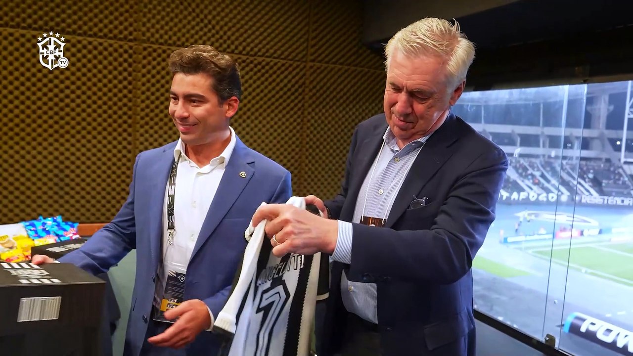 Ancelotti vai ao Nilton Santos para acompanhar jogo do Botafogo na Libertadores