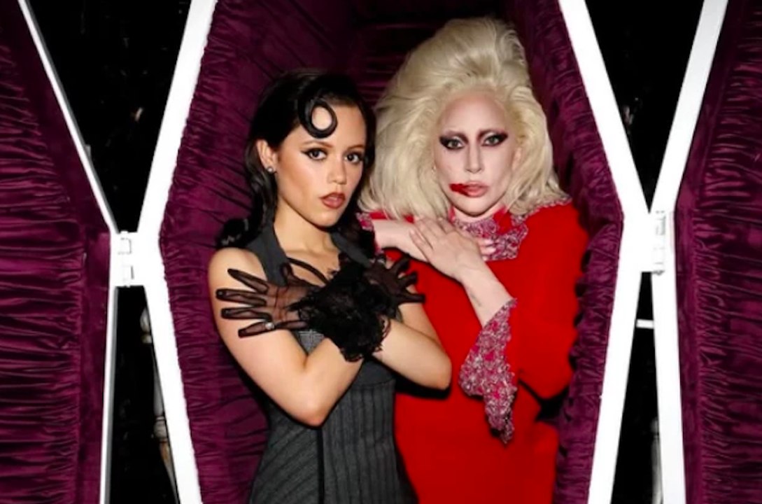 Lady Gaga feat Jenna Ortega - Abracadabra Live performance for Tudum 2025