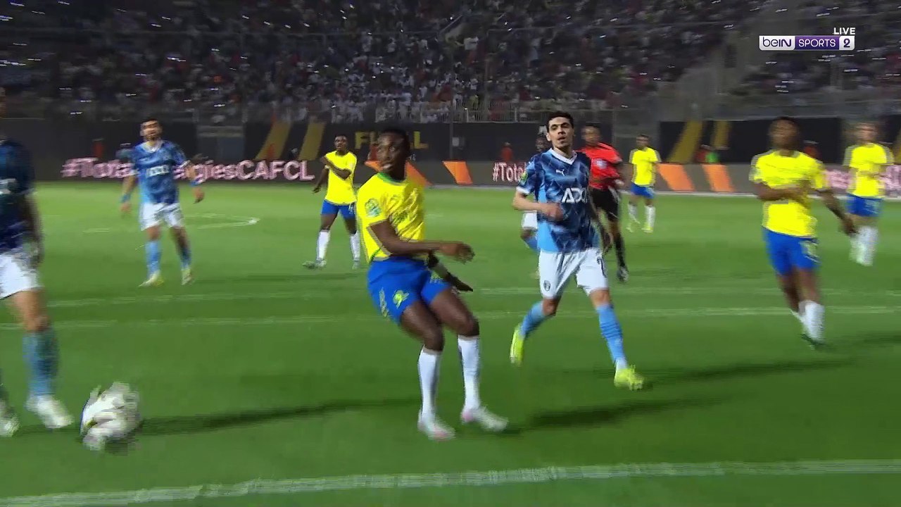 بيراميدز و صنداونز 2