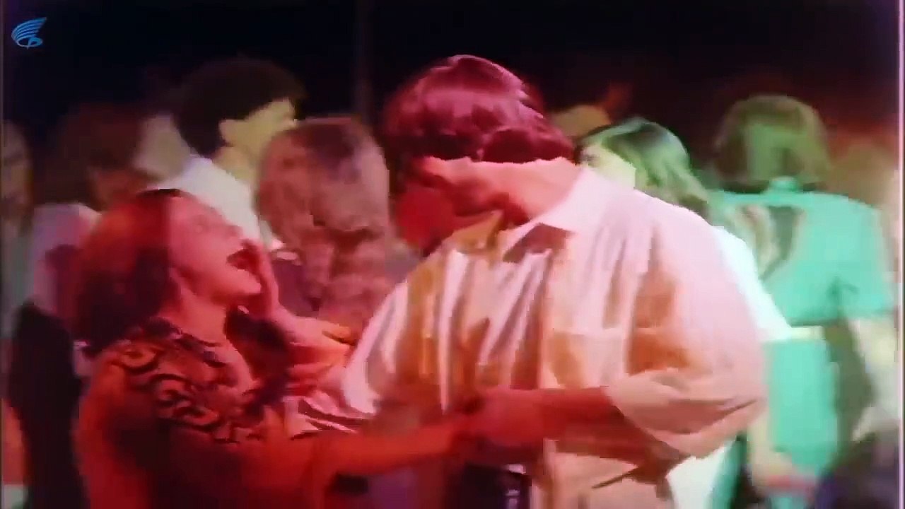 Dul Bir Kadın Türk Filmi _ FULL _ MÜJDE AR _ NUR SÜRER