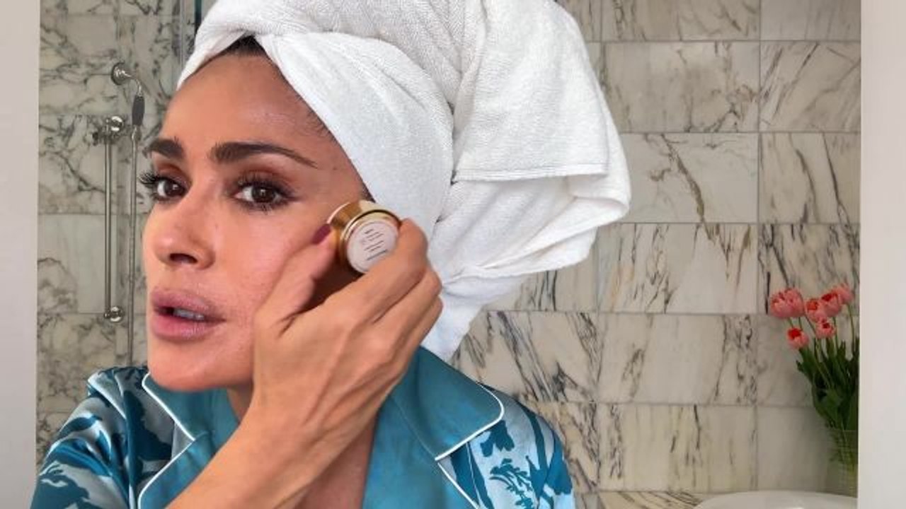 Salma Hayek Pinault Doesn’t Use Fillers or Dye Her Hair—She Does This Instead