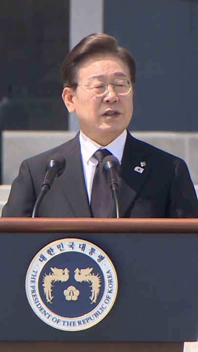 李대통령 "독립운동 3대 망하고, 친일 3대 흥한단 말 사라져야" [현충일 추념식]