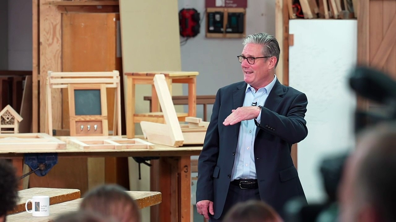 Starmer: No more 'dithering or delay' over nucelar power