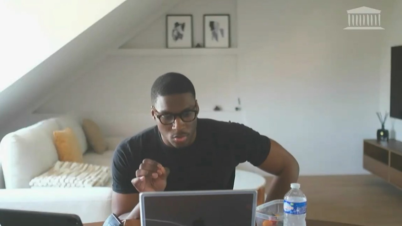 Commission TikTok : l’influenceur Alex Hitchens raccroche au nez des députés