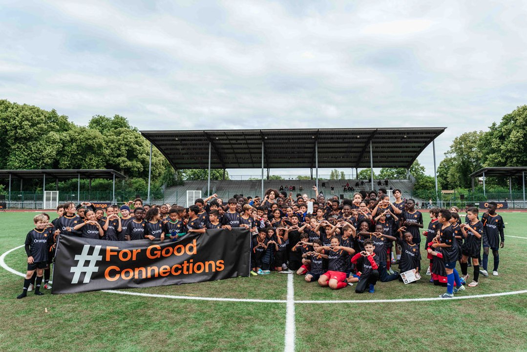 For Good Connections 2025 - Orange