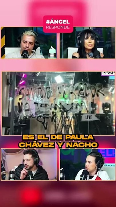 Pintadas en la puerta de Olga