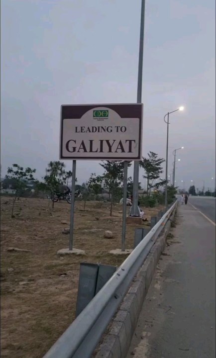Moving towards Galliyat..midnight horror#horror #horrormovies #realtime #reallife #live #horrorvideos #haunted #scary #reels #viral #viralreels #horrorreels #eerie #pakistan #northernareas #travelling #tourism #exploring #wild #wildlife #nature #movies
