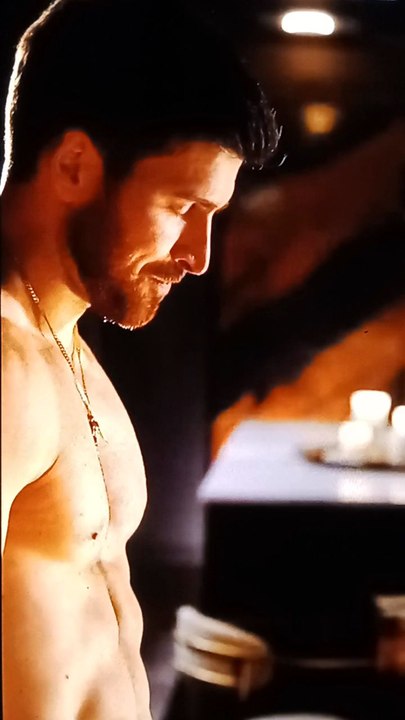 My Redroom Playmate (2)