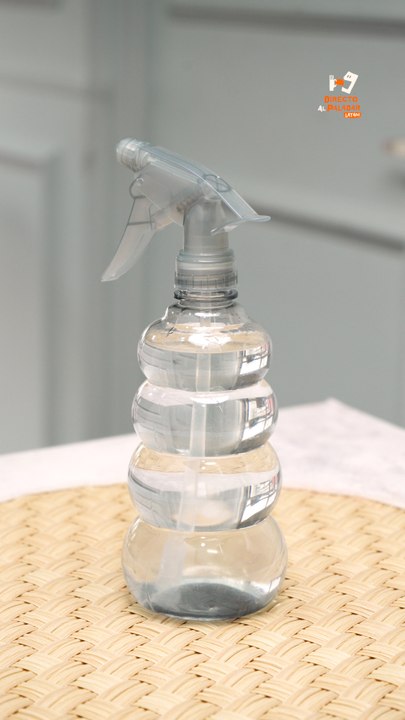 Truco para eliminar el moho de las juntas de los azulejos