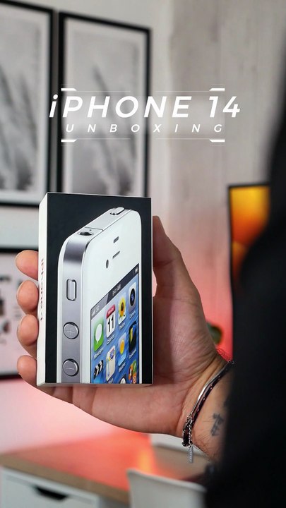 iPhone 4 Unboxing 2025
