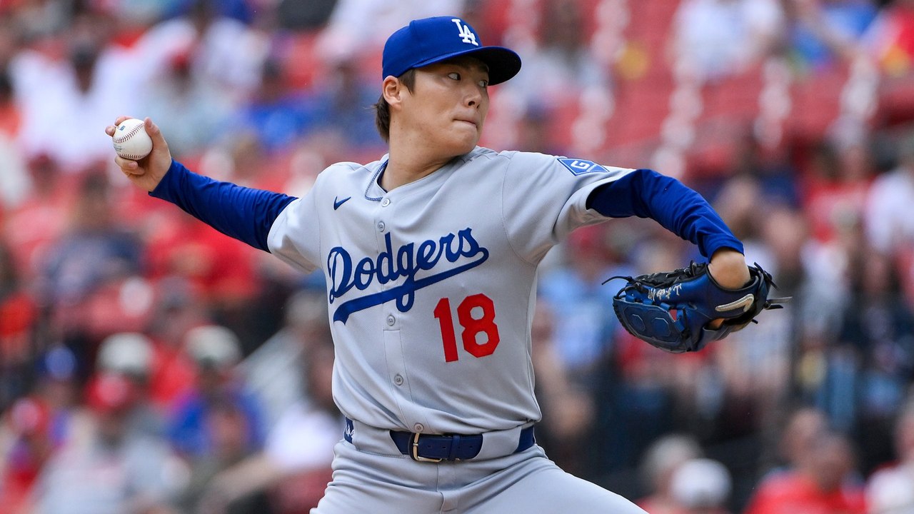 Padres vs. Dodgers: Yamamoto Takes the Mound Tonight