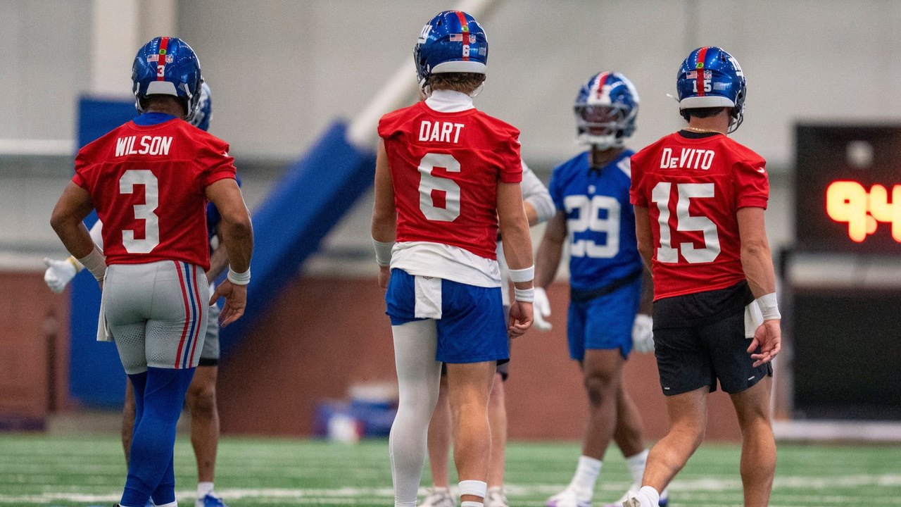 Rookie QB Jaxson Dart Impresses at Giants Training Camp