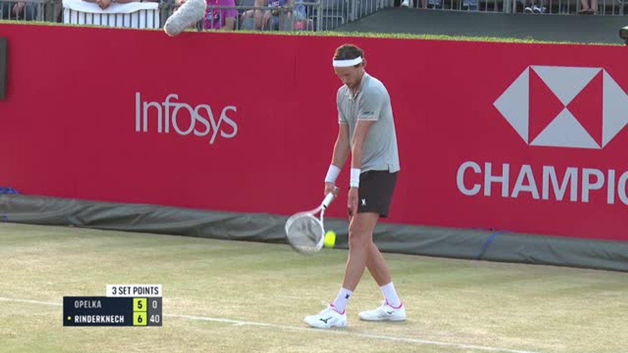 Queen's - Rinderknech sur la route d'Alcaraz