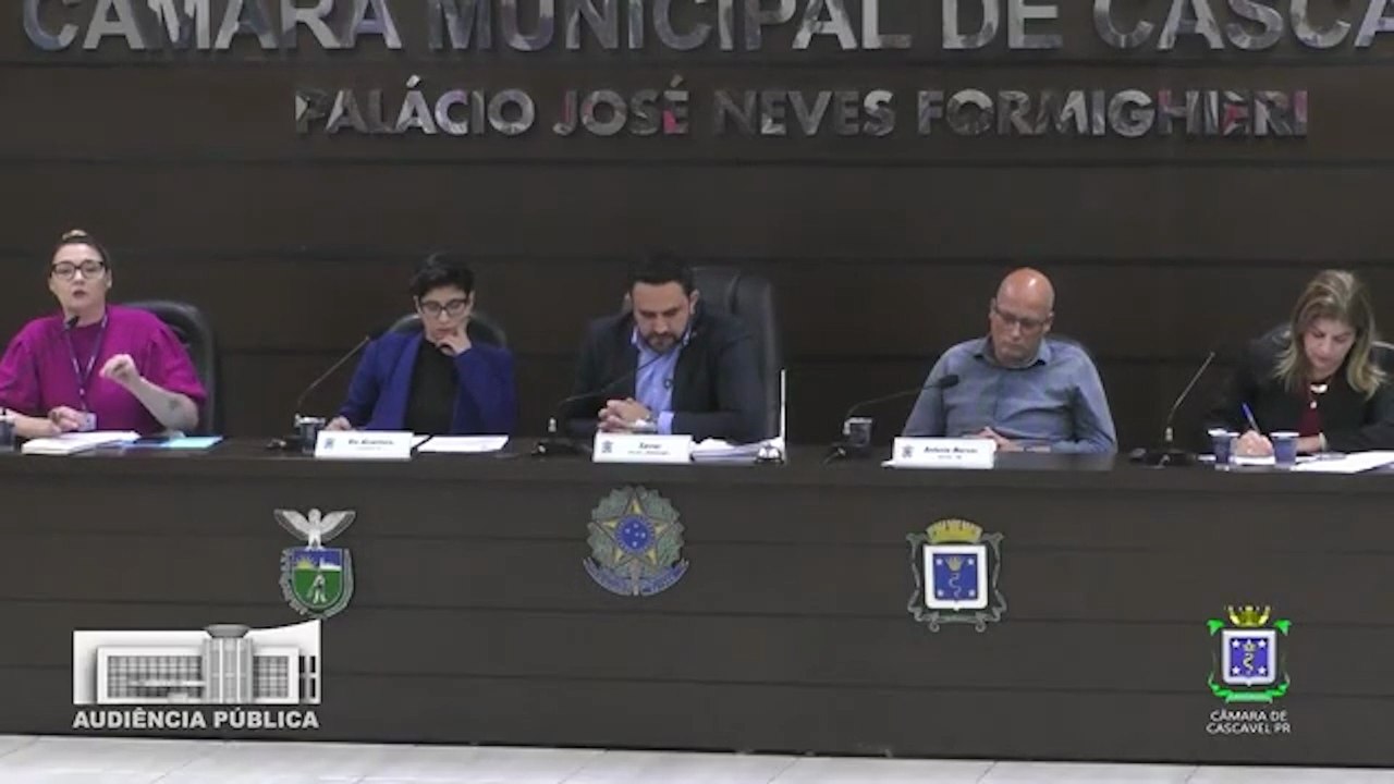 Professores pedem socorro: "A gente está dando conta da falta de mais de 500 servidores na educação"