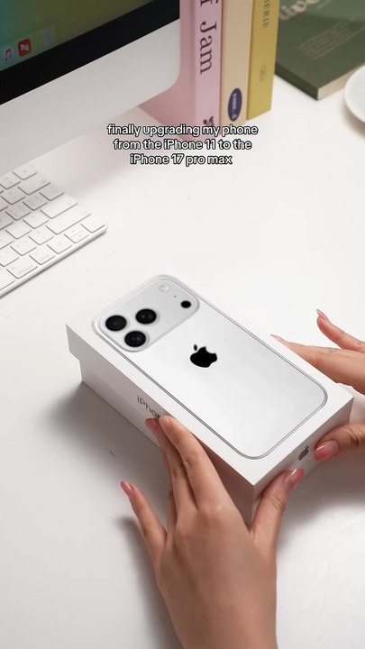 iPhone 17 pro max unboxing 📱📦✨ #iphone17promax #iphone17pro #iphone17 #ornarto  #phonecase #smartphone