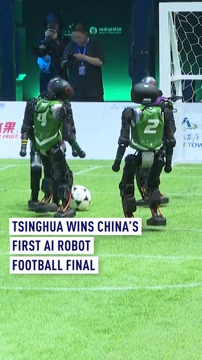 Humanoid football final sees AI-driven face-off