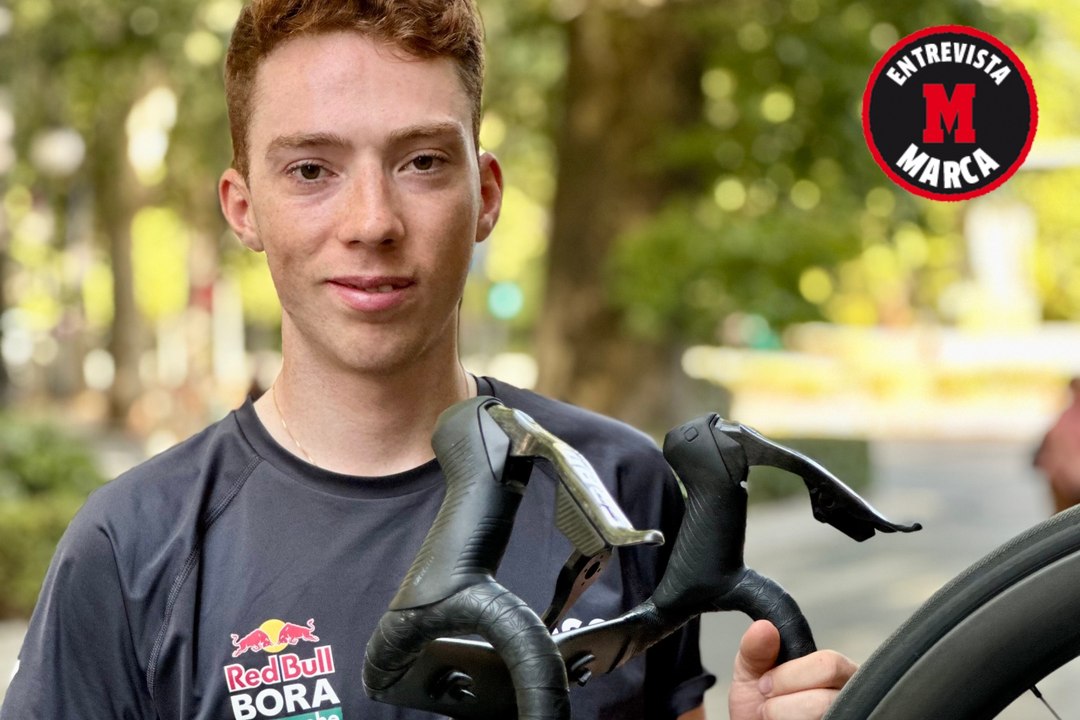 Roger Adrià: "A veces te apetece tirar la báscula por la ventana, pero no queda otra"