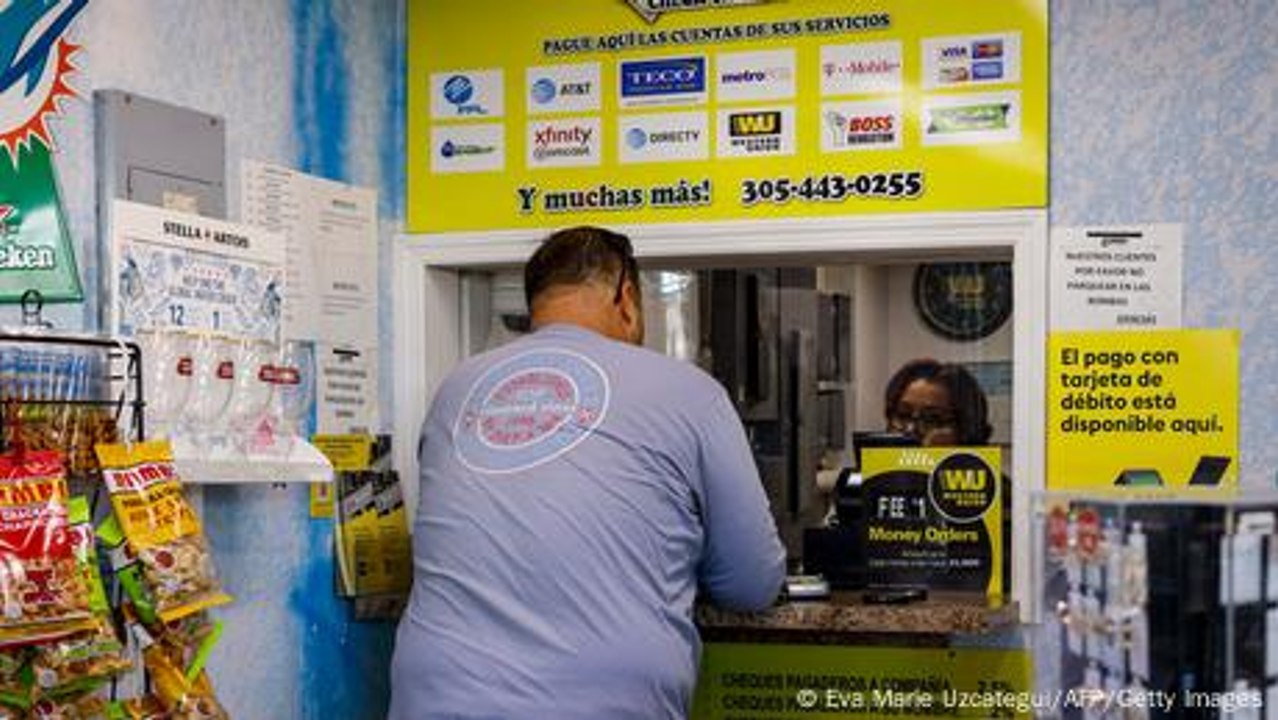 Migrant families fear Trump's remittance tax