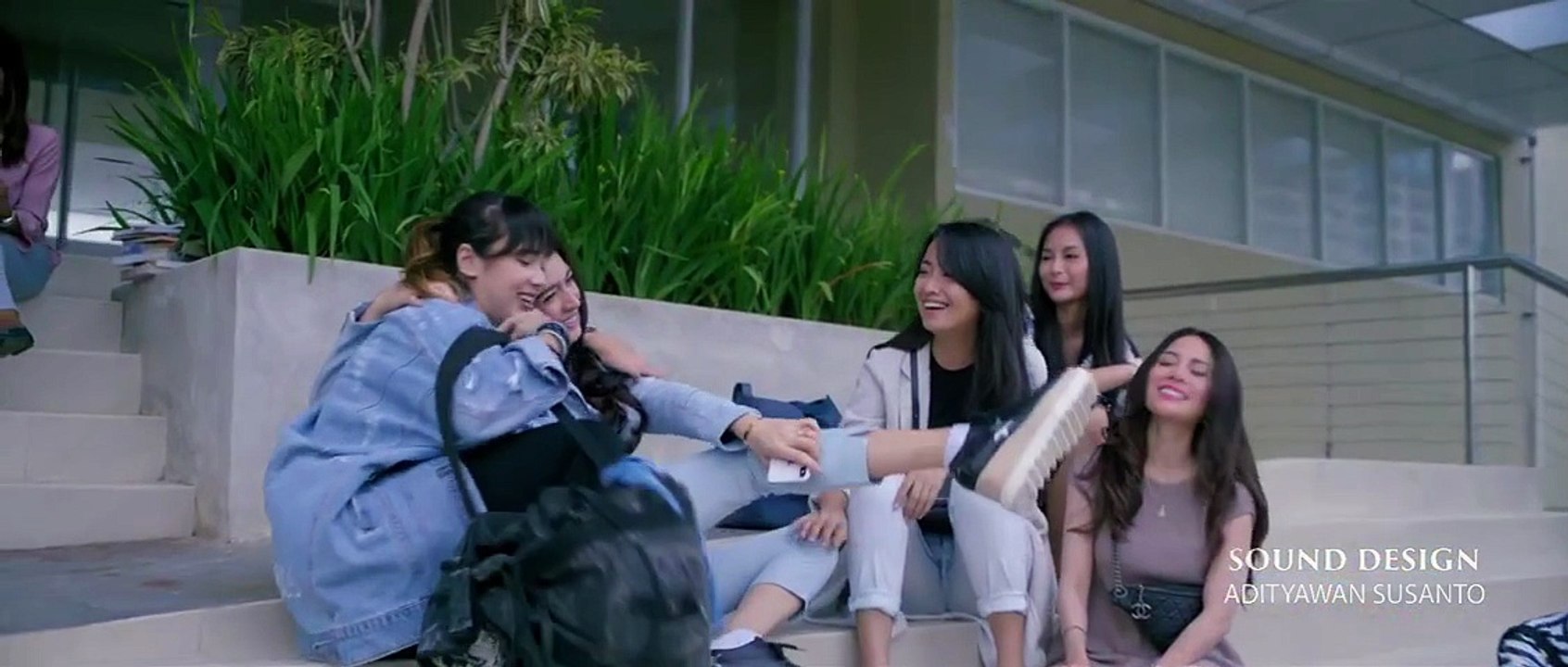 Reva : Guna Guna (2019)