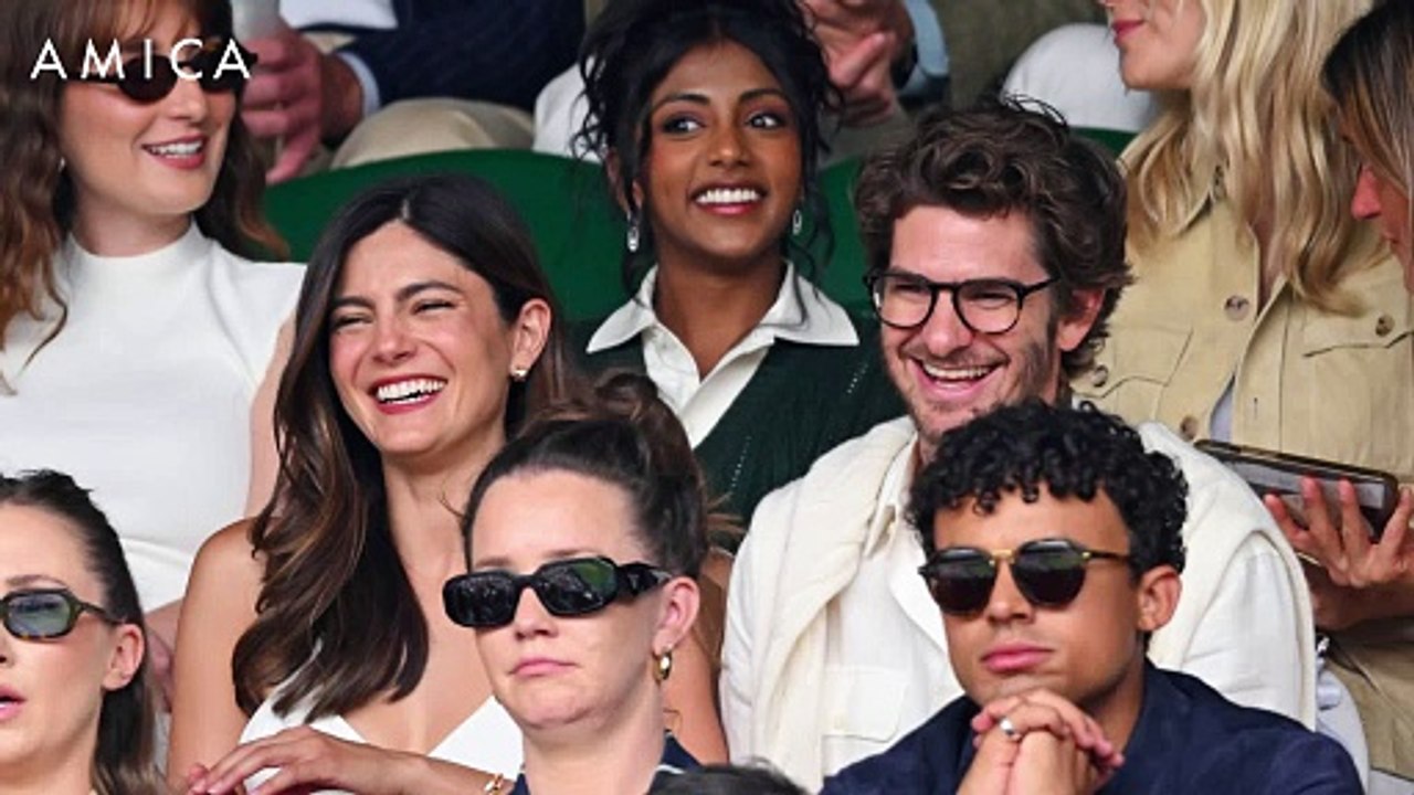 Monica Barbaro e Andrew Garfield innamorati a Wimbledon