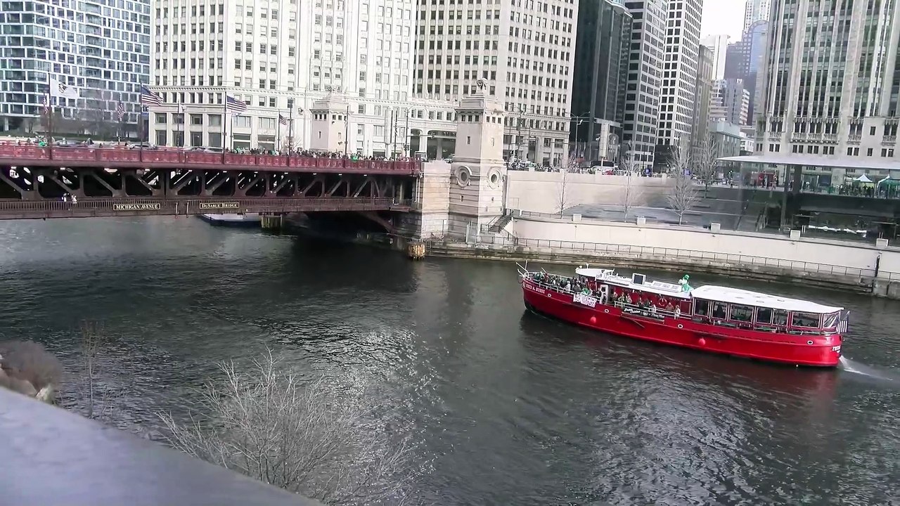 March 14 -15 2025  Chicago  Skyline  St Patrick Day  HD