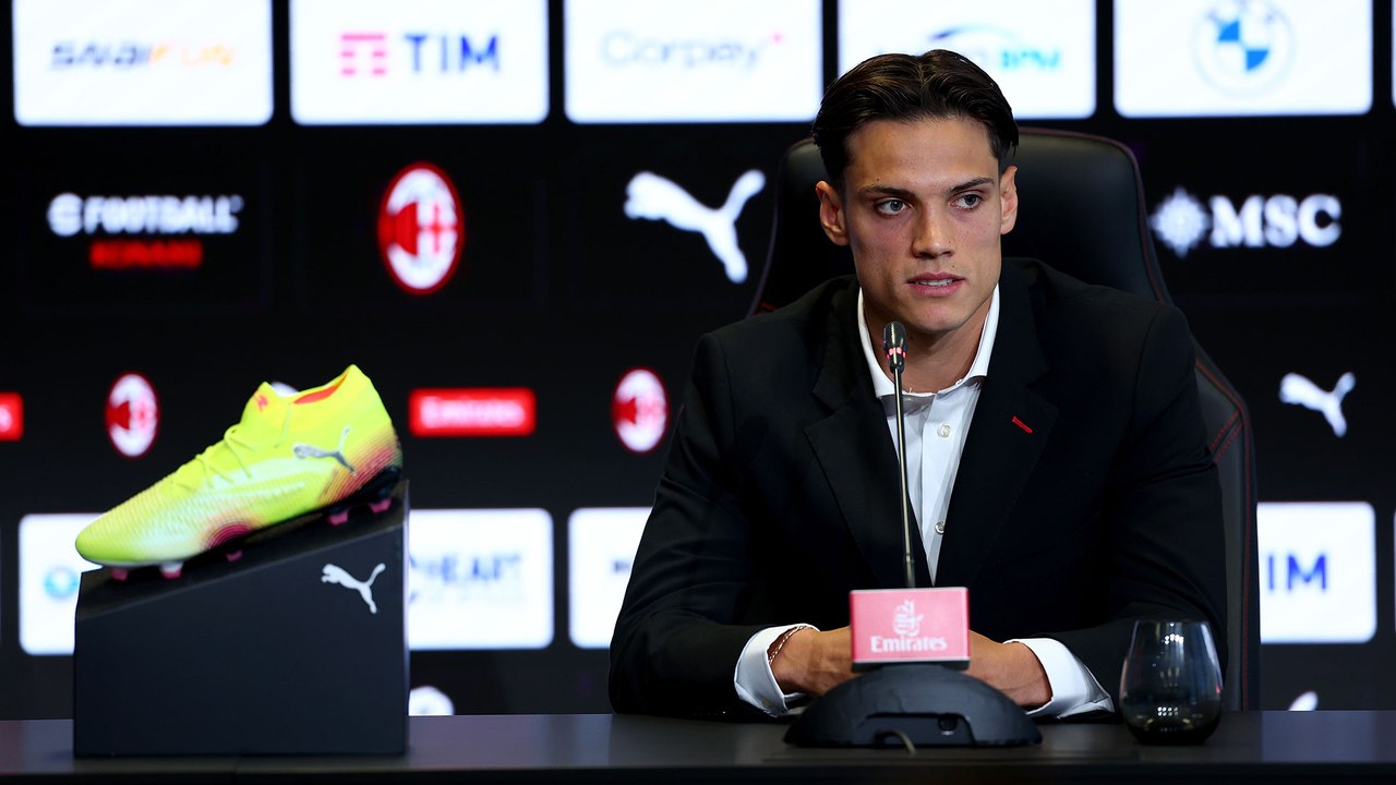 Samuele Ricci's presentation press conference