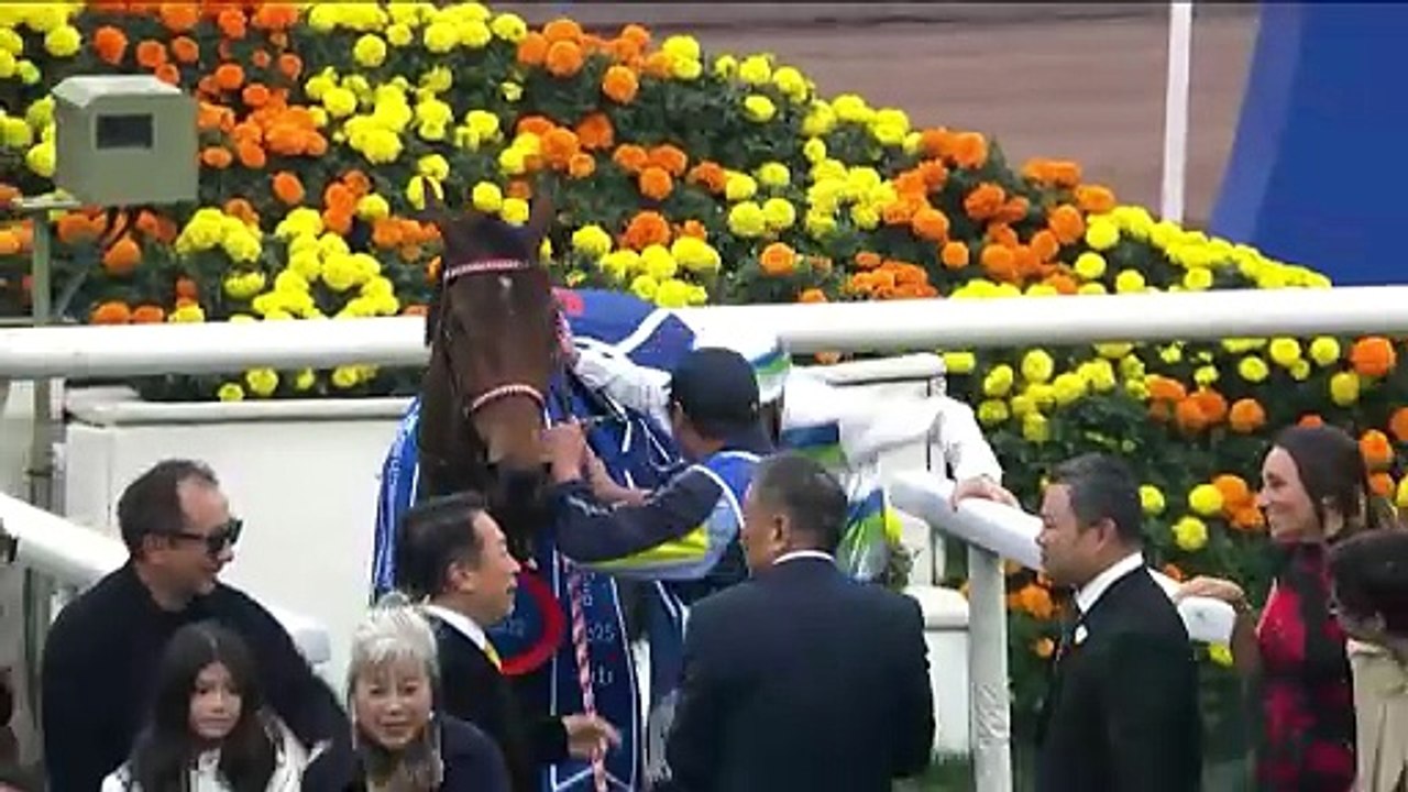 HK Racing - The Game Makers: Voyage Bubble