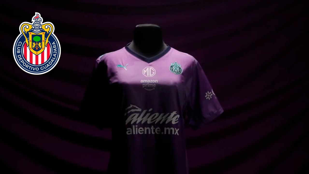 Chivas Femenil estrena uniforme color morado y dividen opiniones en redes sociales
