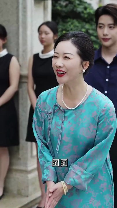 抖音新剧上线#幸运甜妻陆总跪地宠 (下)