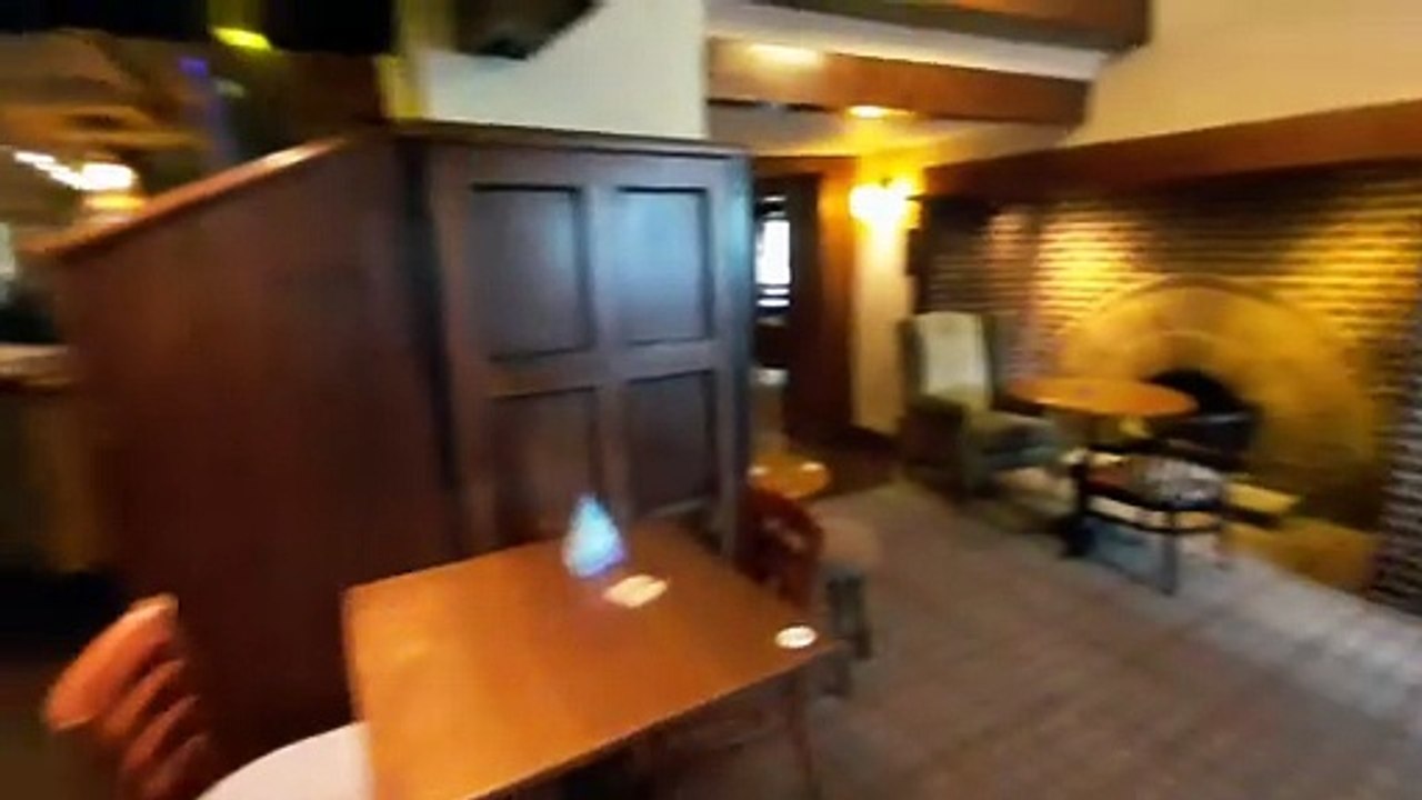 The Crown, Albrighton.