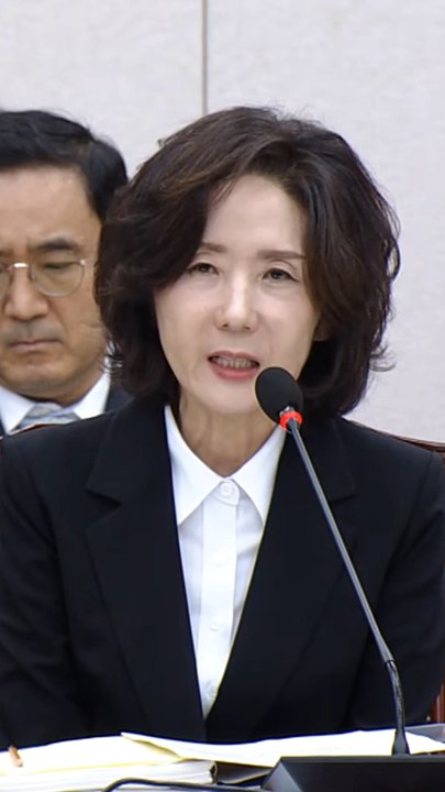 [단독] 이진숙 '美유학' 두 딸 학비만 69만 달러…뒤늦게 자료제출