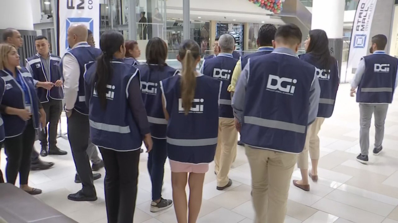 DGI realizó operativo sorpresa en centro comercial de Costa del Este