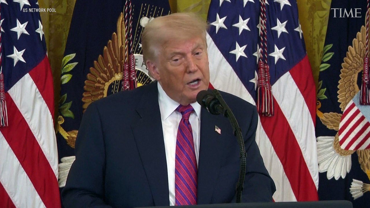 Trump Signs New Stablecoin Regulations into Law, a Major Milestone for Crypto Industry