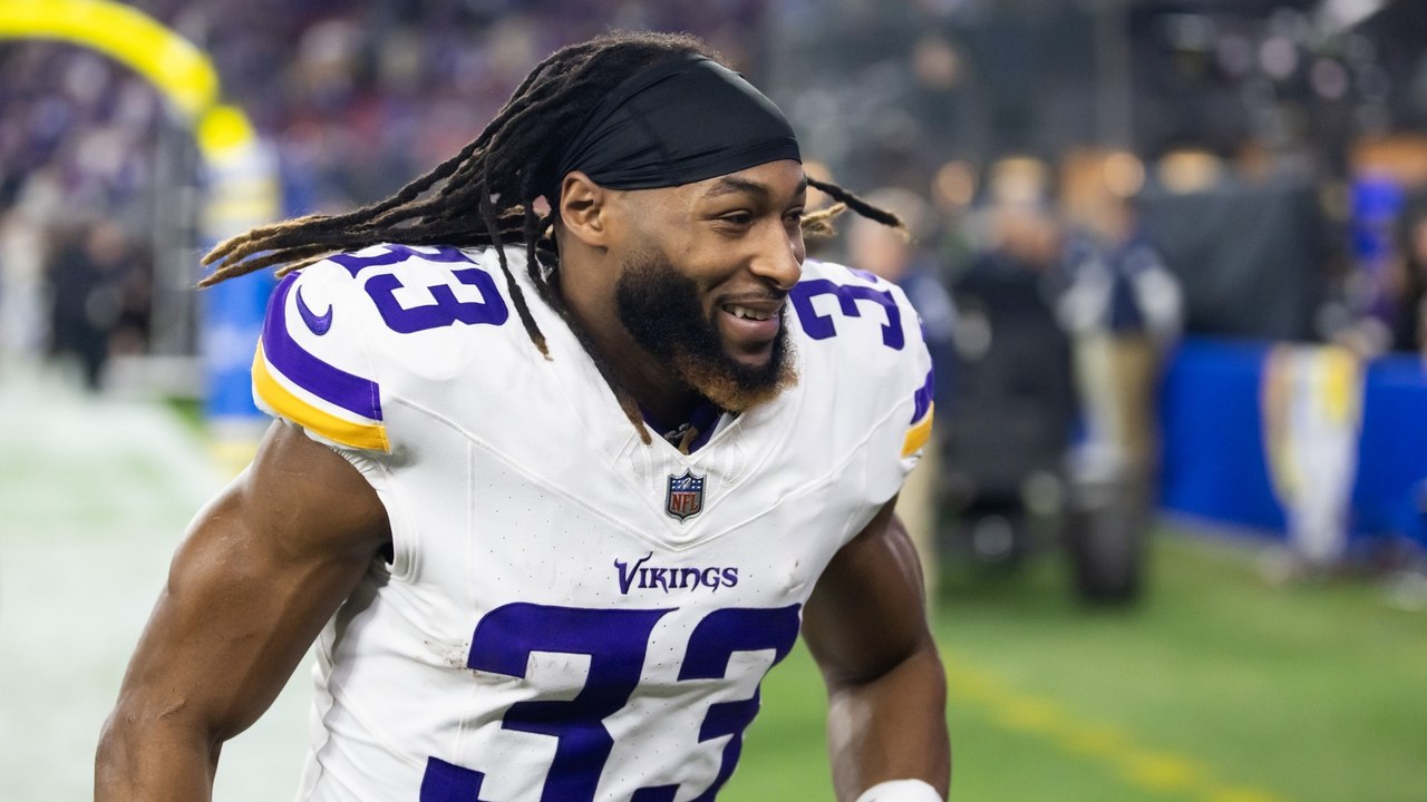 Navigating Fantasy Football: Running Back Insights