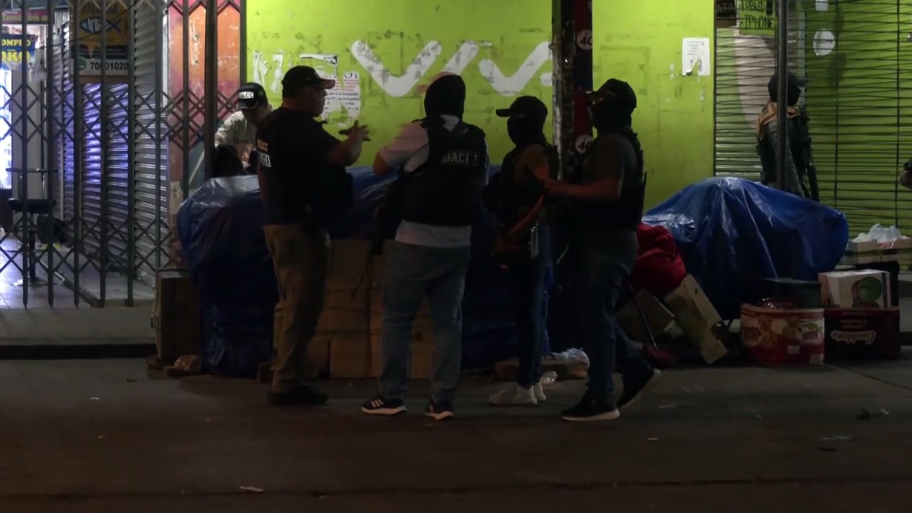 200 FISCAL AUTOPSIA FALLECIDA T- 1.06 SEGU